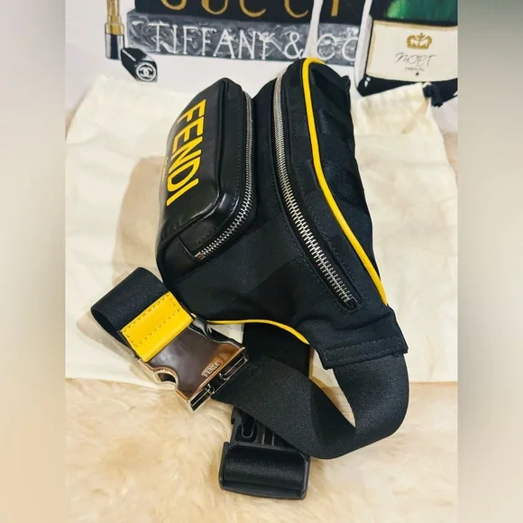 🔥 FENDI BELTBAG BUMBAG CROSSBODY BAG w/ Dust Bag Size W 11” X H 5.5” - Picture 9 of 17